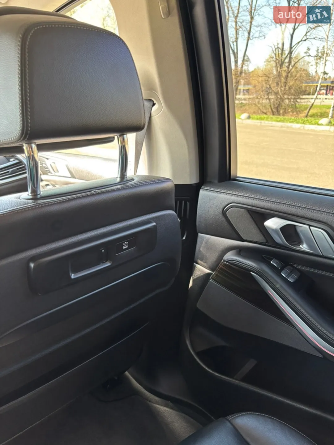 2020 BMW X7 - мініатюра 49