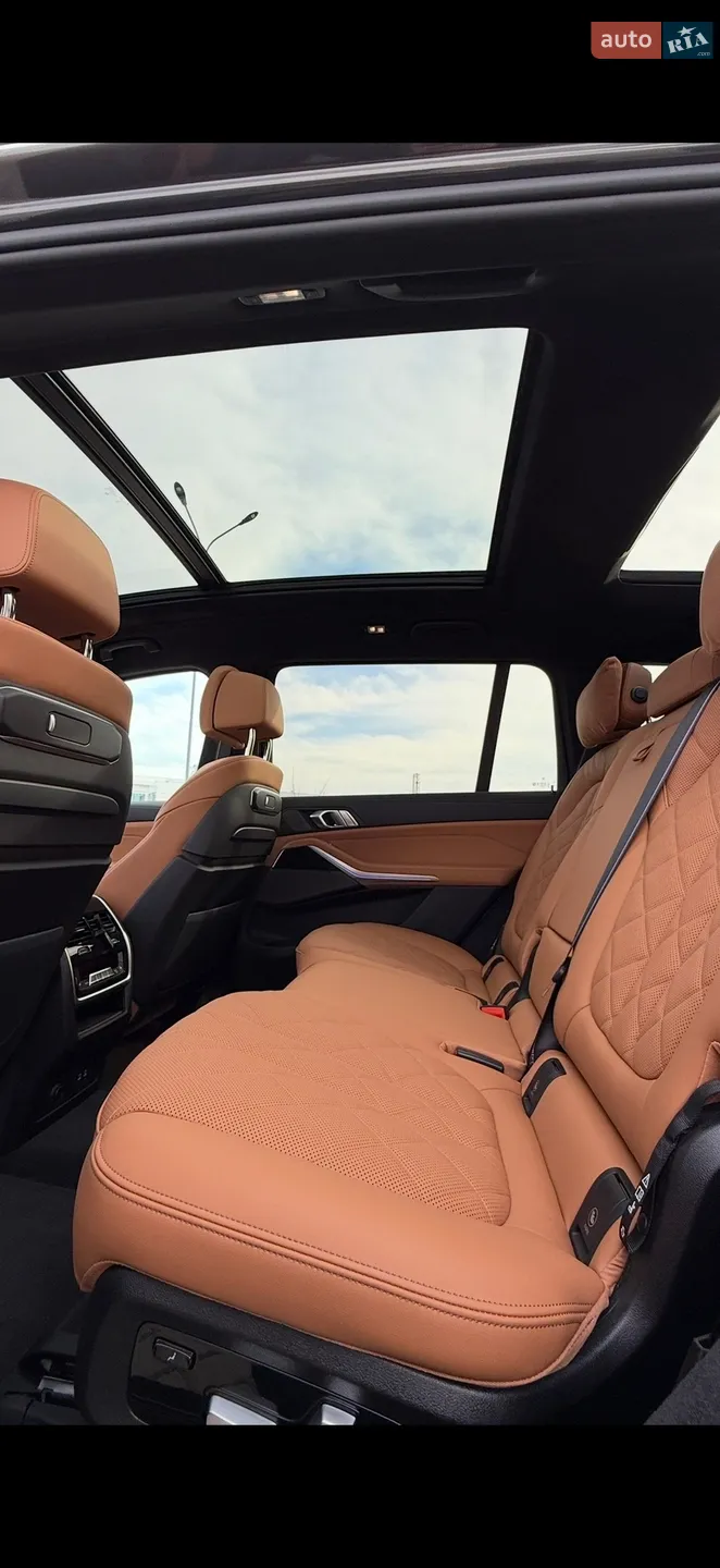 2025 BMW X7 - мініатюра 21