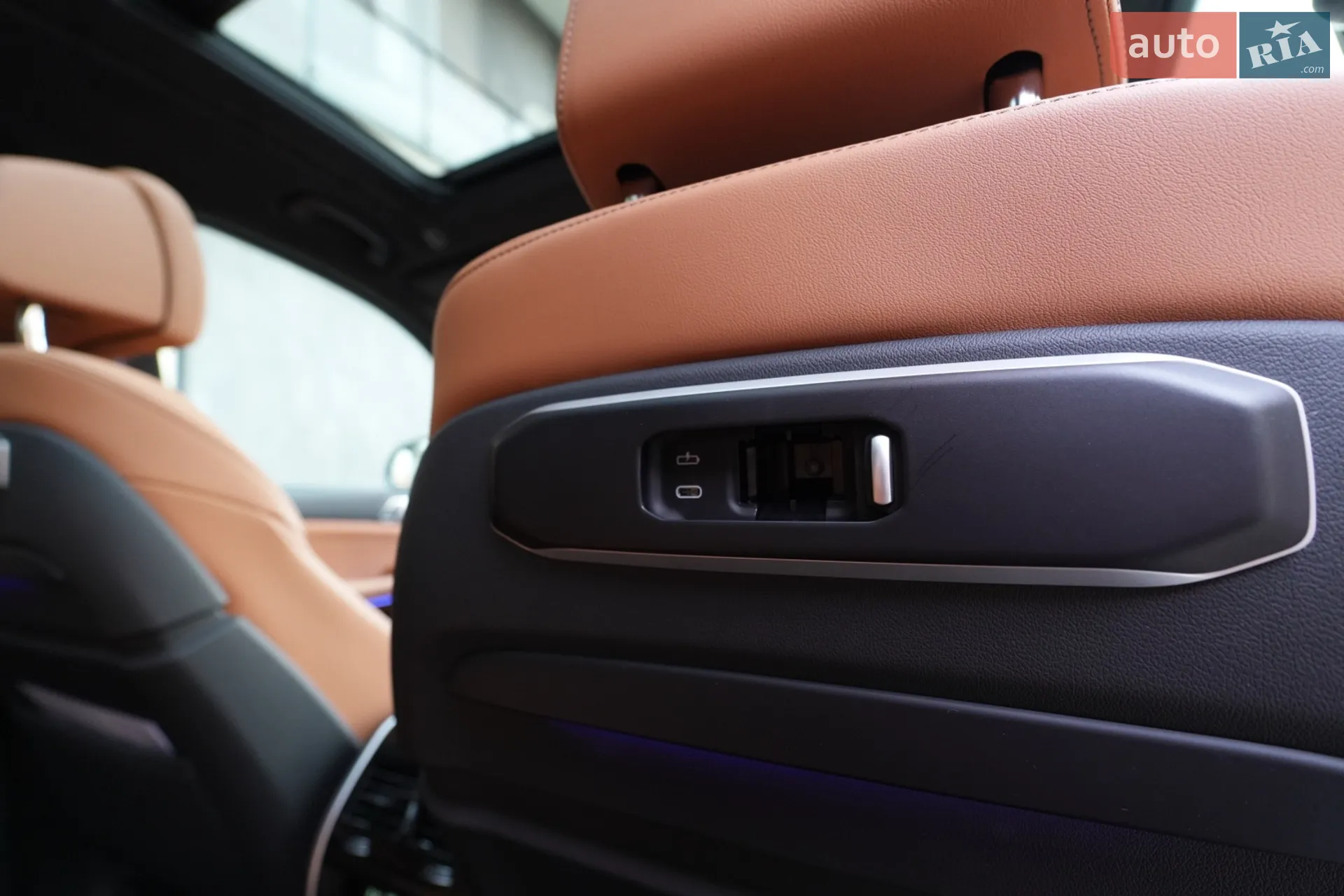 2025 BMW X7 - мініатюра 24