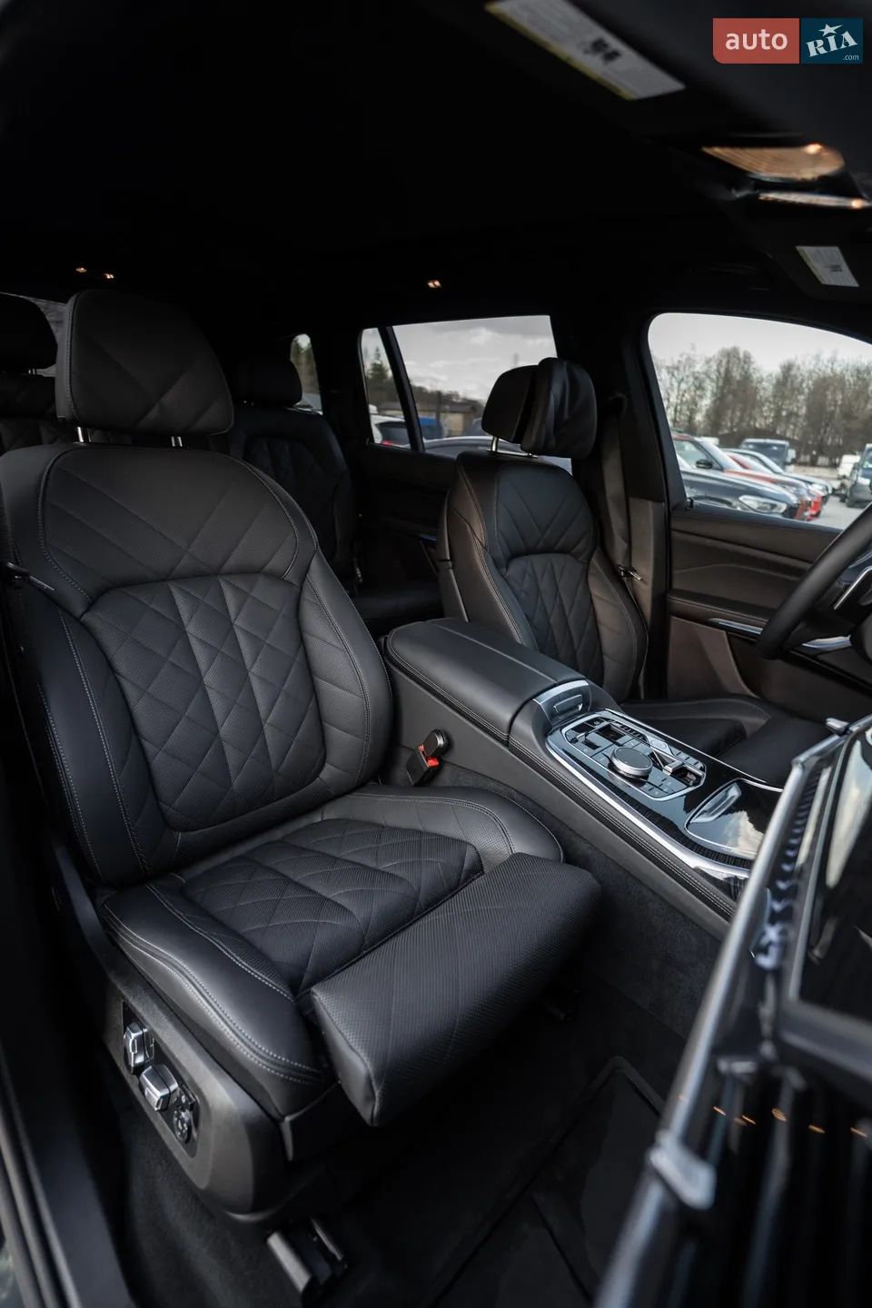 2025 BMW X7 - мініатюра 28