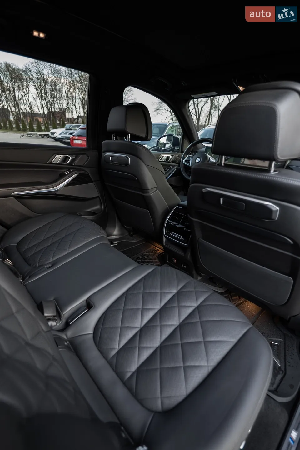 2025 BMW X7 - мініатюра 32