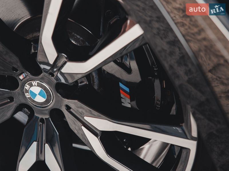 Внедорожник / Кроссовер BMW X7 2021 в Днепре