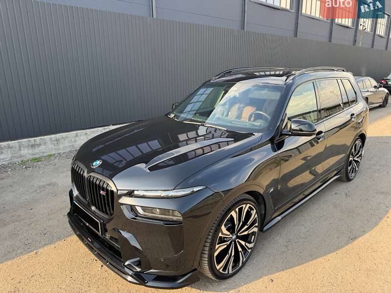 Позашляховик / Кросовер BMW X7 2024 в Києві