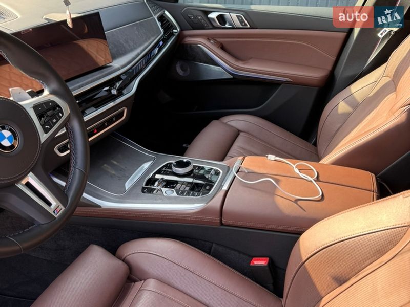 Позашляховик / Кросовер BMW X7 2024 в Києві