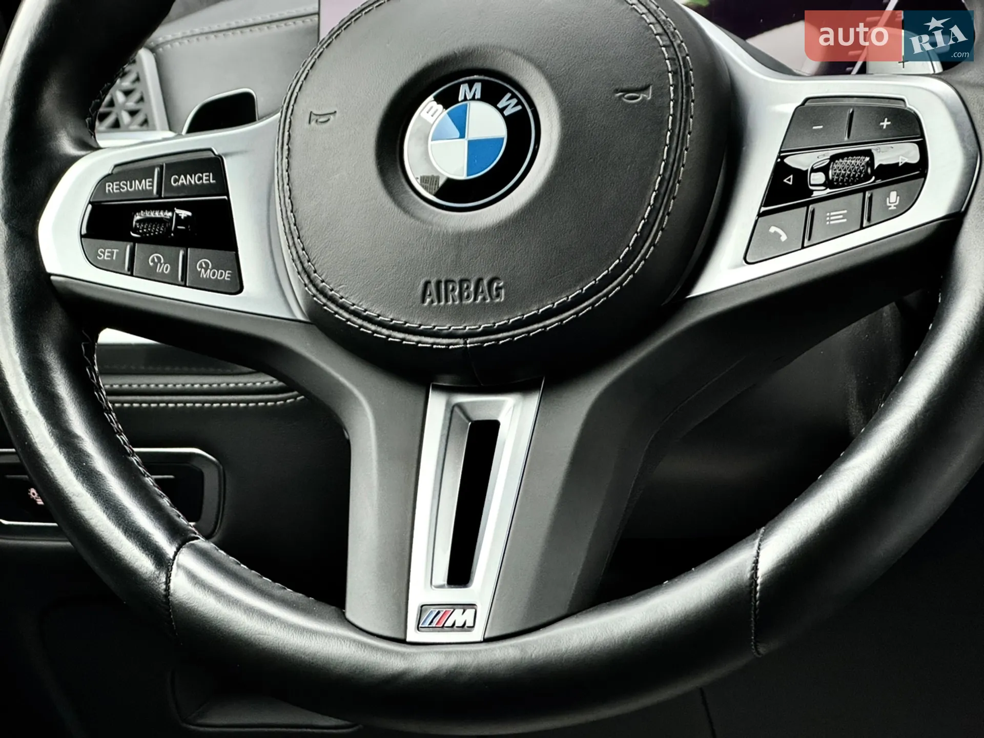 2023 BMW X7 - мініатюра 76