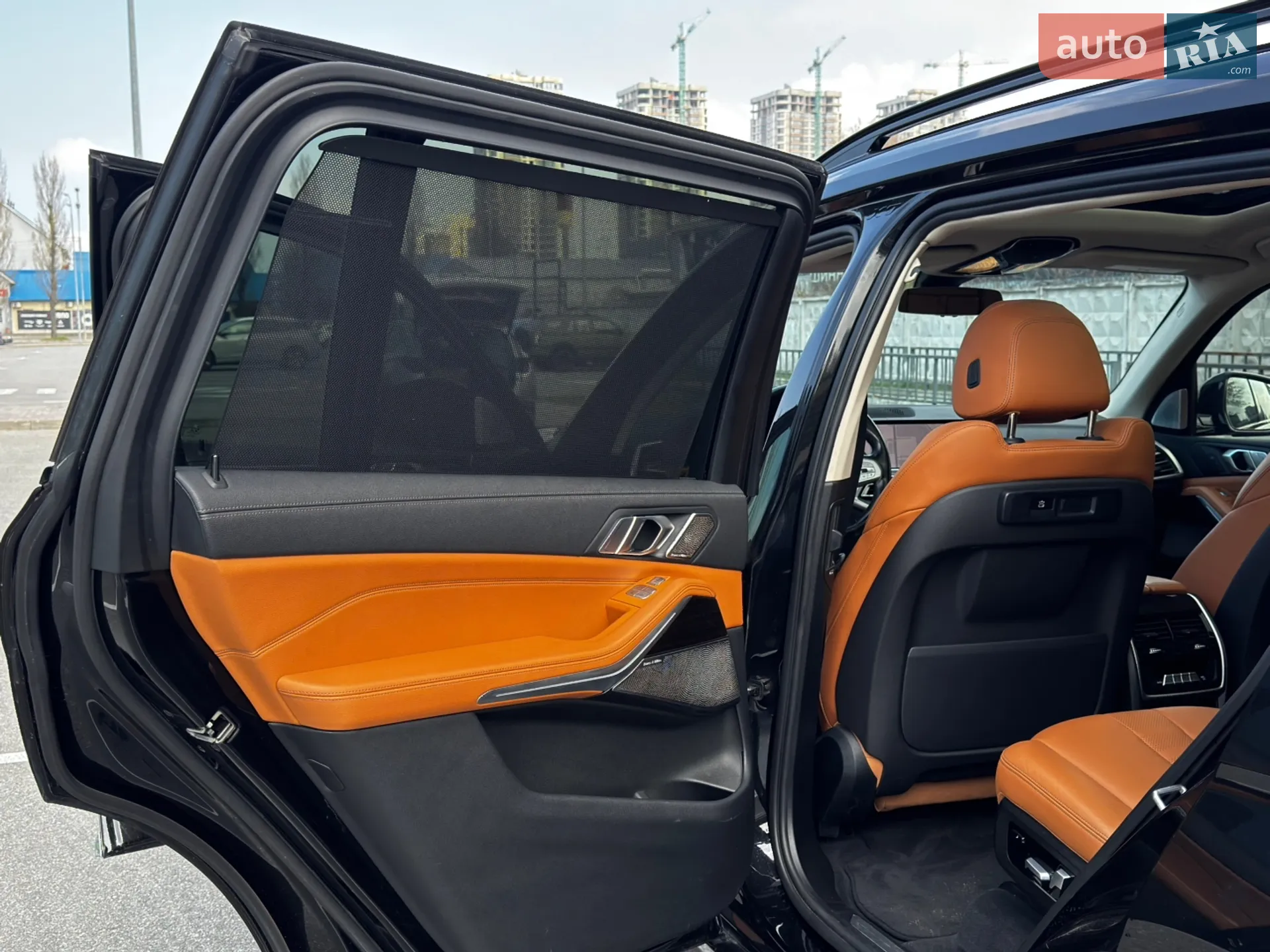 2021 BMW X7 - мініатюра 8