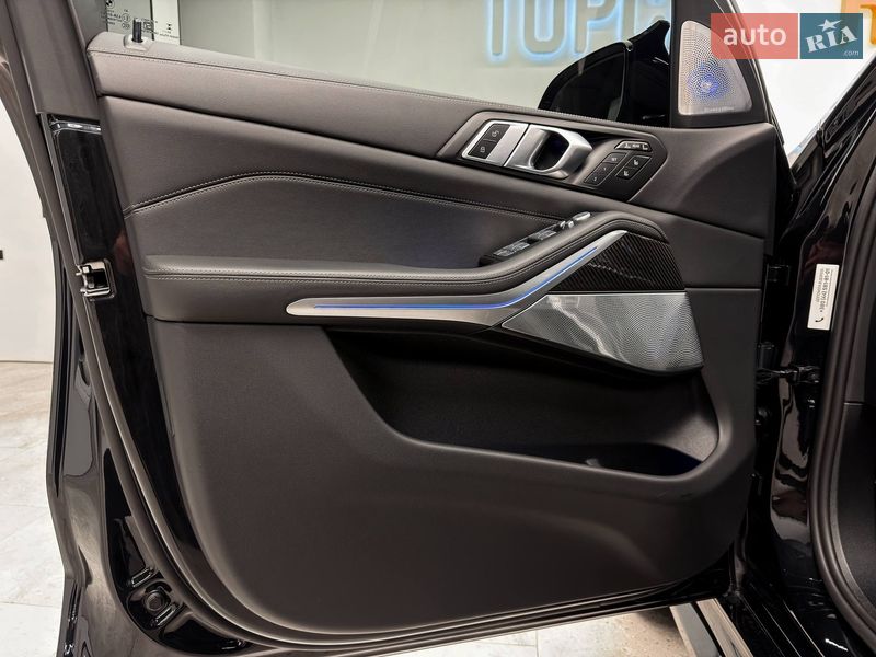 Внедорожник / Кроссовер BMW X7 2024 в Киеве