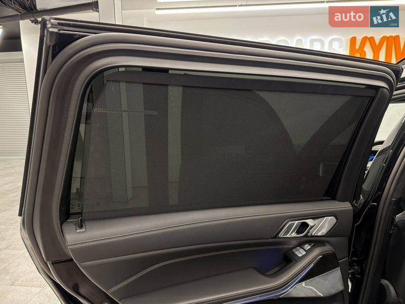 Внедорожник / Кроссовер BMW X7 2024 в Киеве