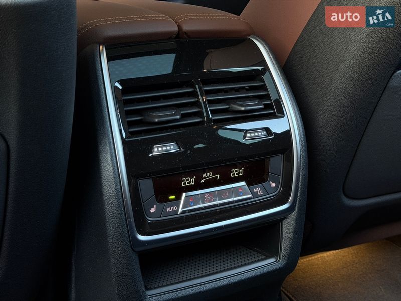 Позашляховик / Кросовер BMW X7 2023 в Києві фото 28 Позашляховик / Кросовер BMW X7 2023 в Києві