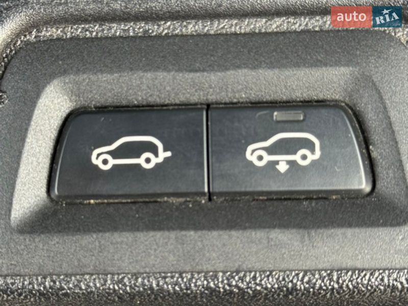 Позашляховик / Кросовер BMW X7 2019 в Дніпрі фото 15 Позашляховик / Кросовер BMW X7 2019 в Дніпрі