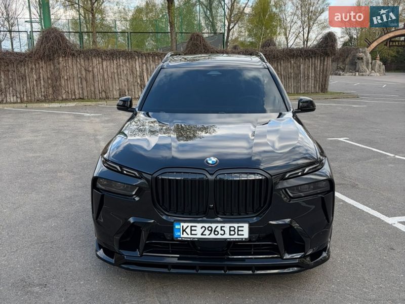 Внедорожник / Кроссовер BMW X7 2025 в Днепре