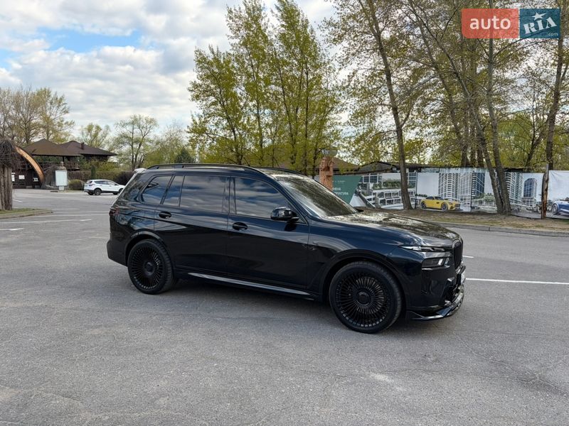 Внедорожник / Кроссовер BMW X7 2025 в Днепре