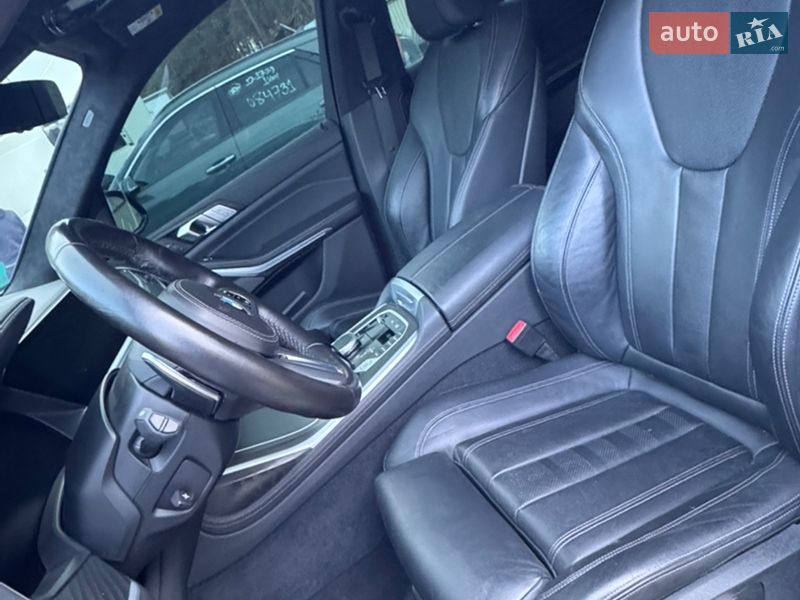 Позашляховик / Кросовер BMW X7 2022 в Києві