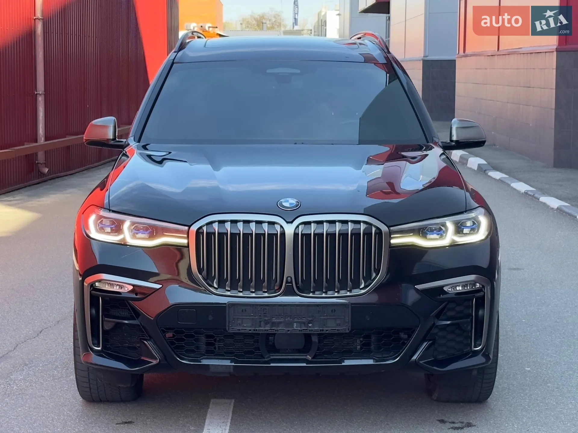2020 BMW X7 - мініатюра 3
