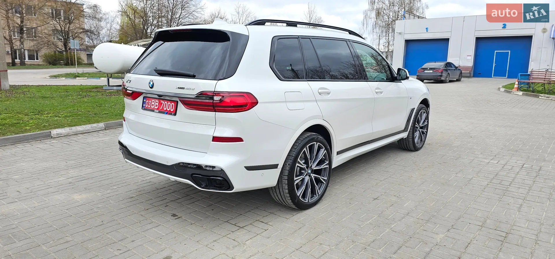 2021 BMW X7 - мініатюра 131