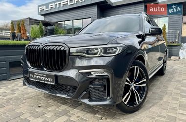Внедорожник / Кроссовер BMW X7 2021 в Киеве