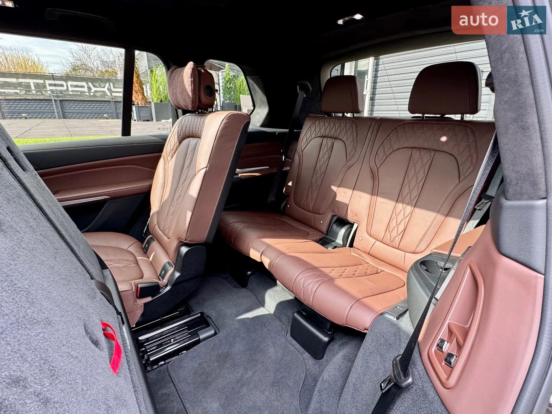 2021 BMW X7 - мініатюра 29