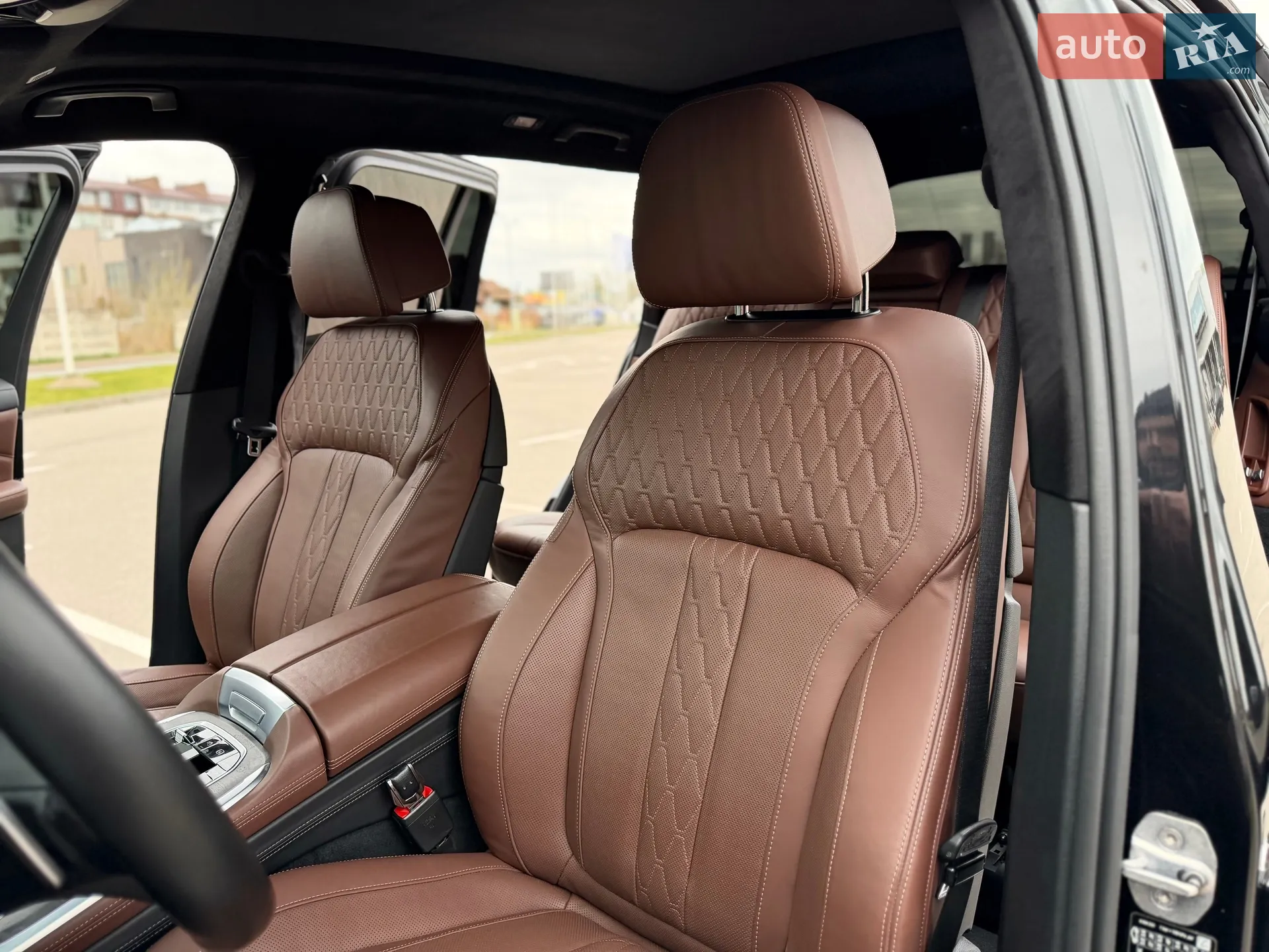 2020 BMW X7 - мініатюра 26