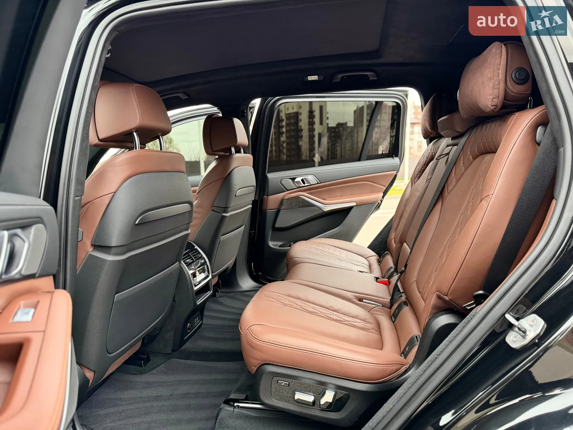 2020 BMW X7 - мініатюра 33