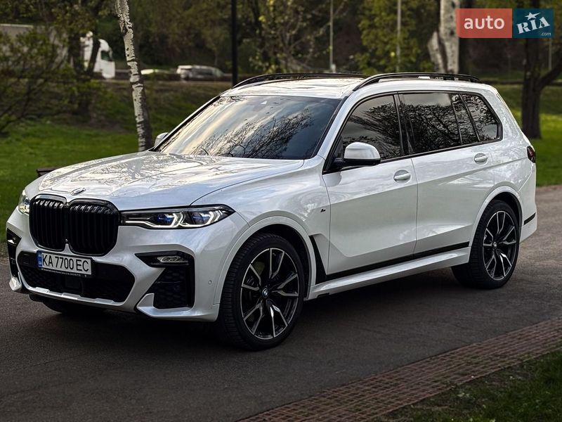 Внедорожник / Кроссовер BMW X7 2022 в Киеве