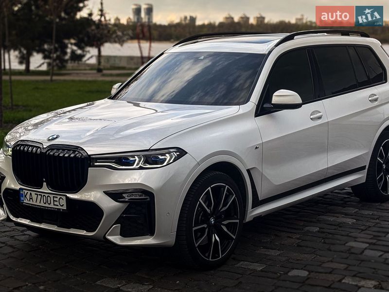 Внедорожник / Кроссовер BMW X7 2022 в Киеве