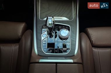 Внедорожник / Кроссовер BMW X7 2022 в Киеве
