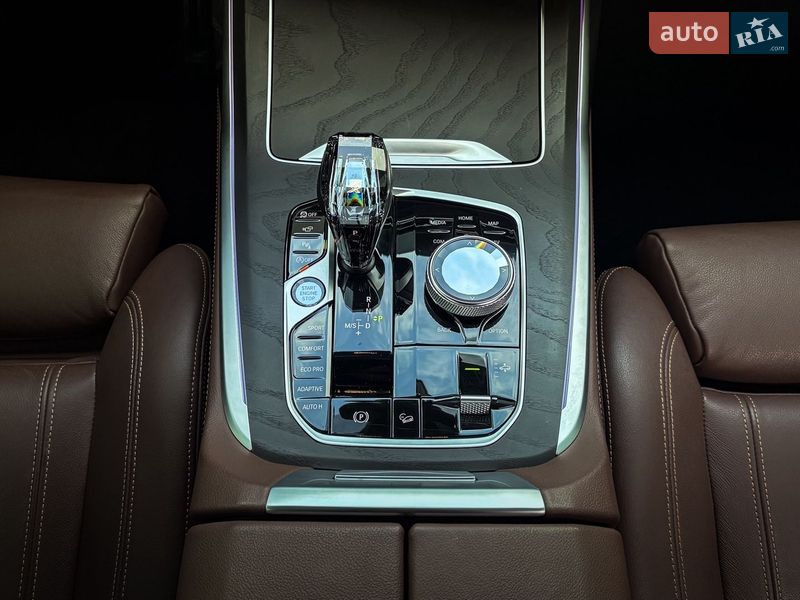 Внедорожник / Кроссовер BMW X7 2022 в Киеве