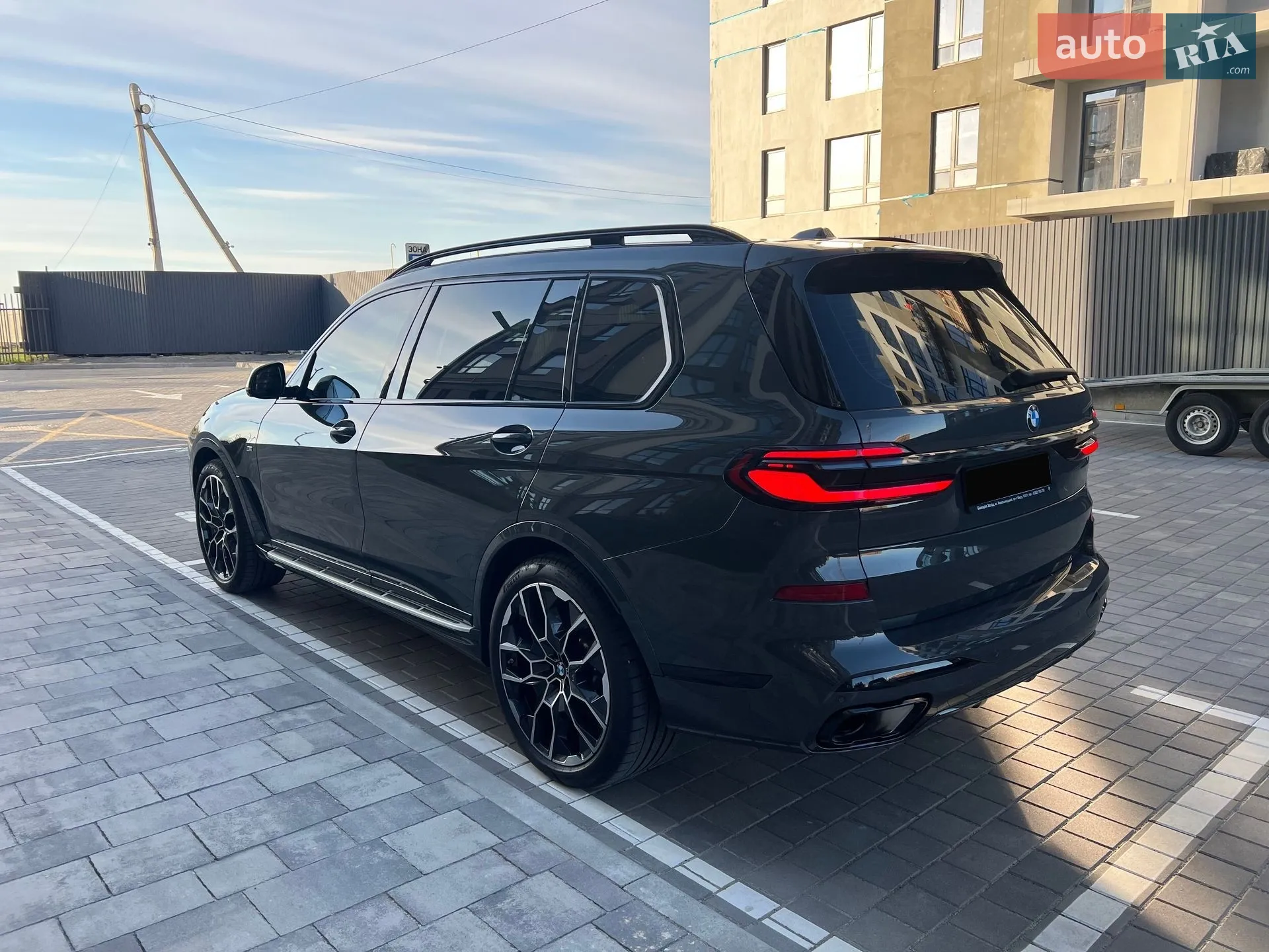 2023 BMW X7 - мініатюра 8
