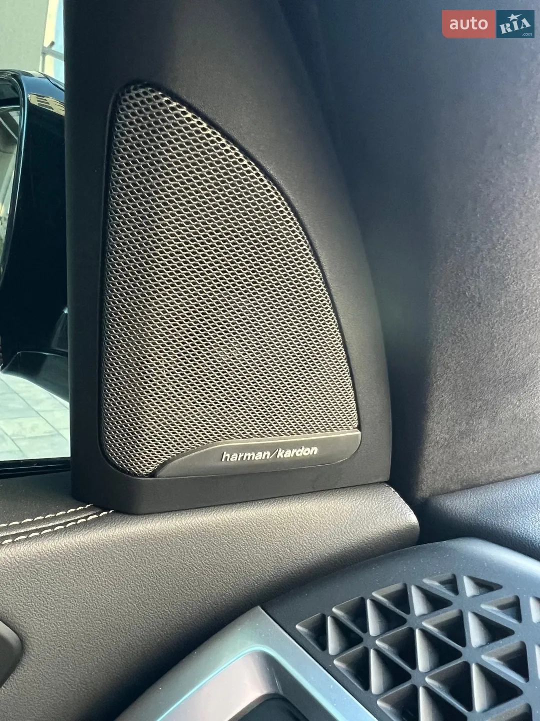 2023 BMW X7 - мініатюра 33