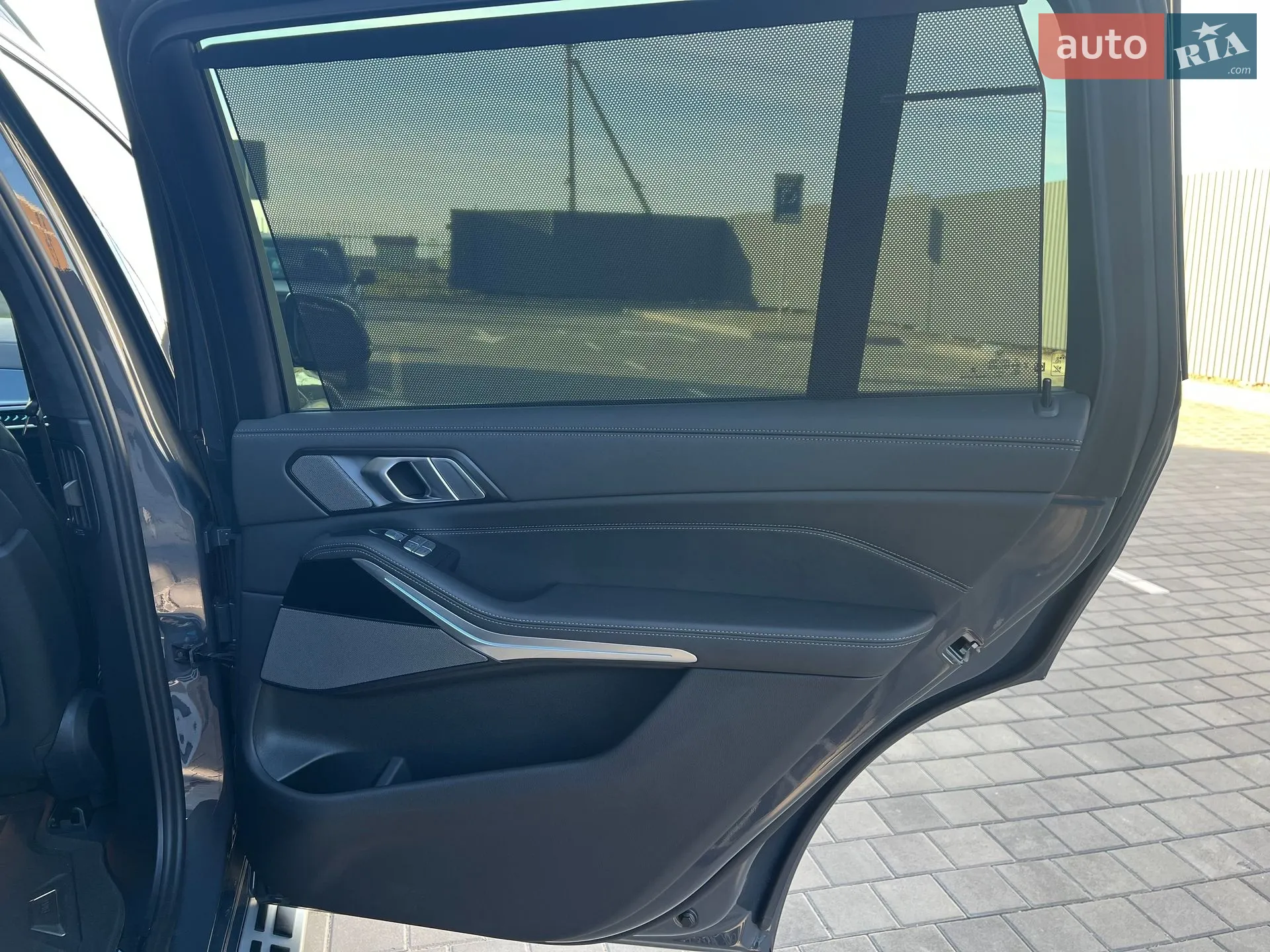 2023 BMW X7 - мініатюра 27
