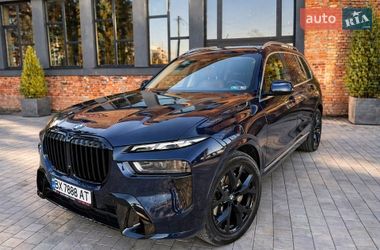 Внедорожник / Кроссовер BMW X7 2022 в Нетешине