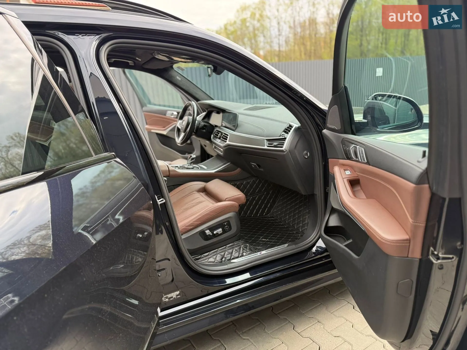 2022 BMW X7 - мініатюра 47