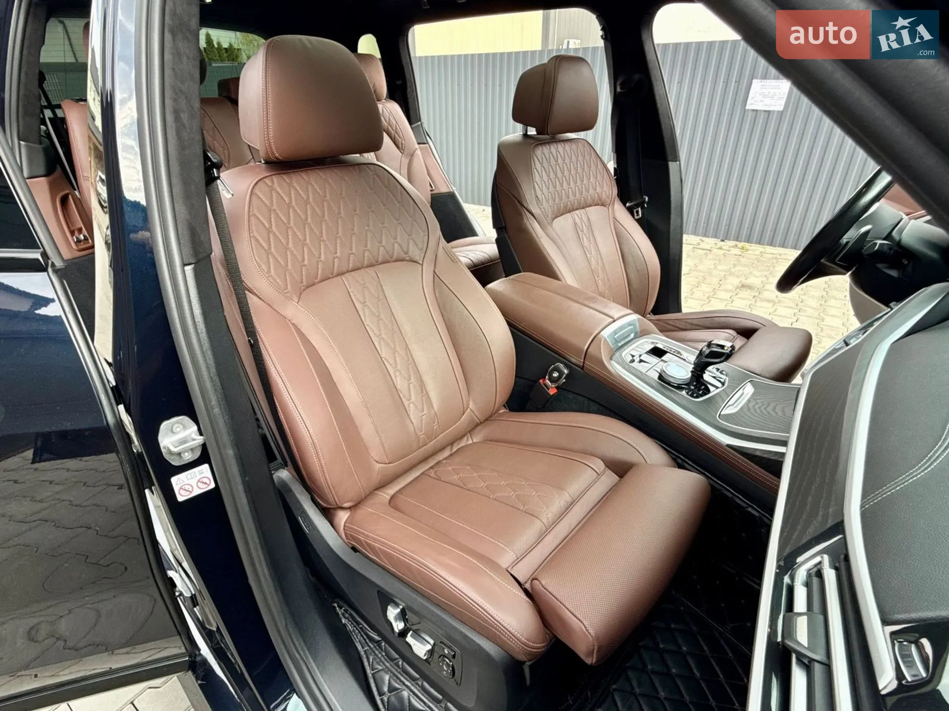 2022 BMW X7 - мініатюра 50