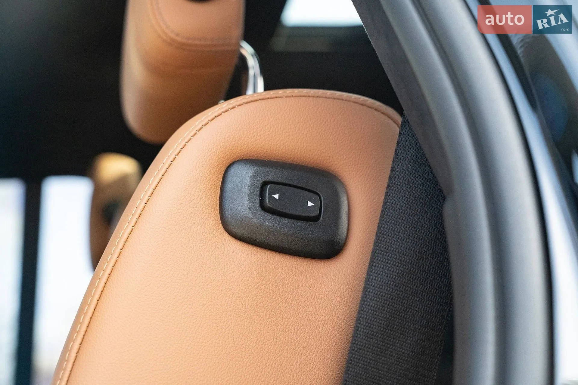 2022 BMW X7 - мініатюра 47