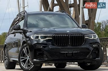 Позашляховик / Кросовер BMW X7 2022 в Дніпрі