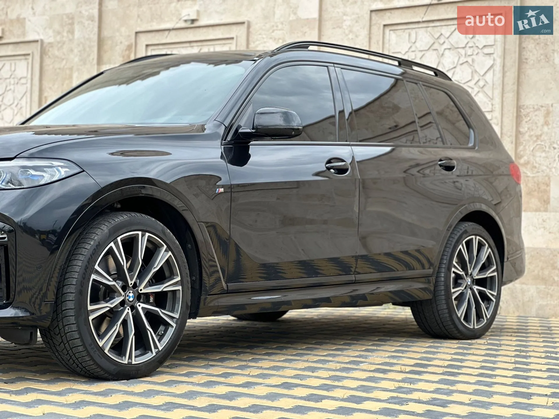 2022 BMW X7 - мініатюра 17