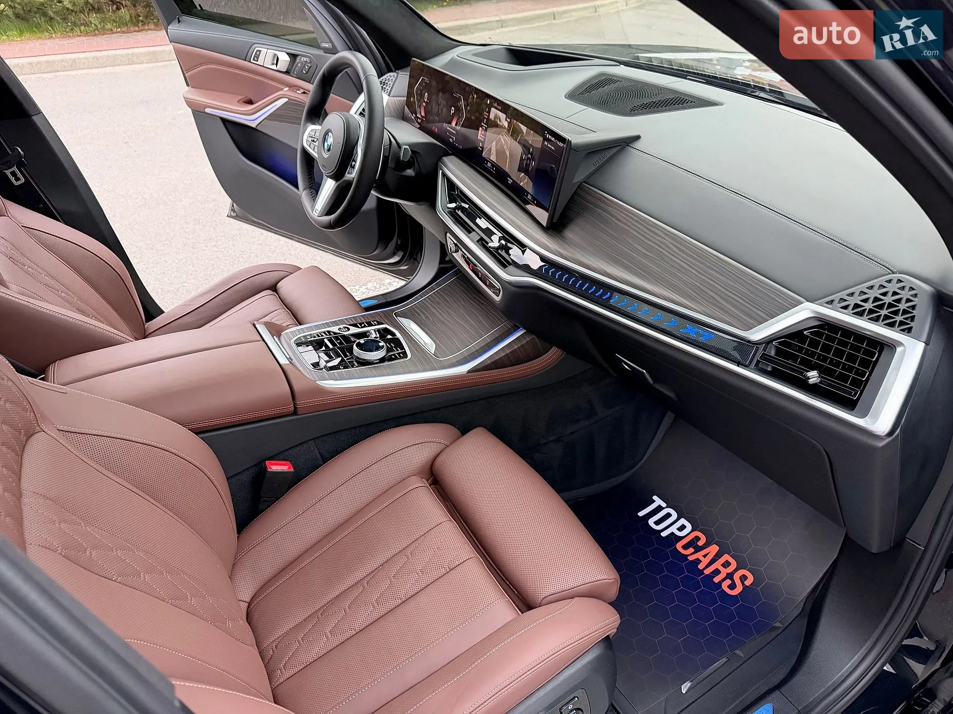 2023 BMW X7 - мініатюра 37