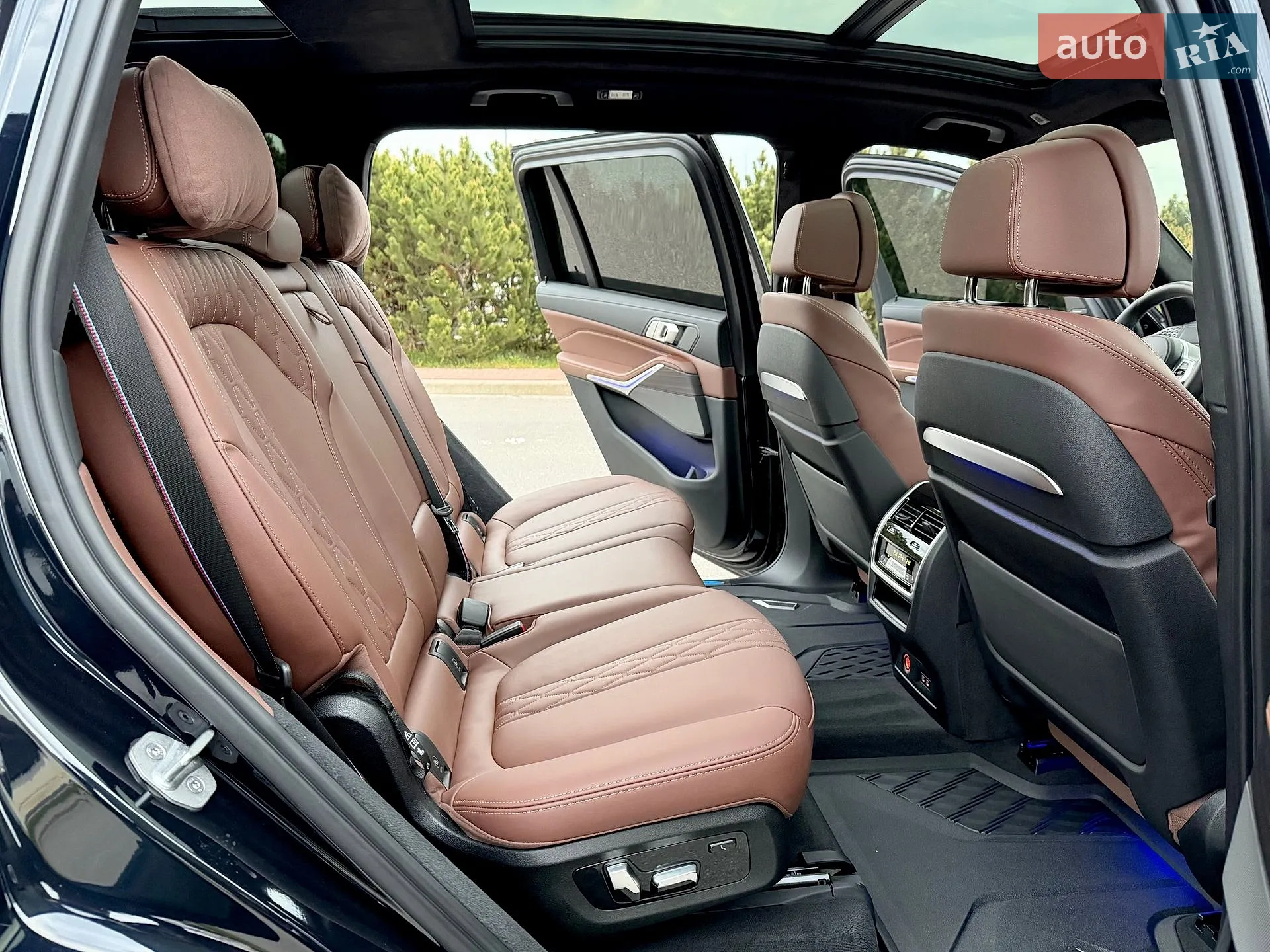 2023 BMW X7 - мініатюра 44