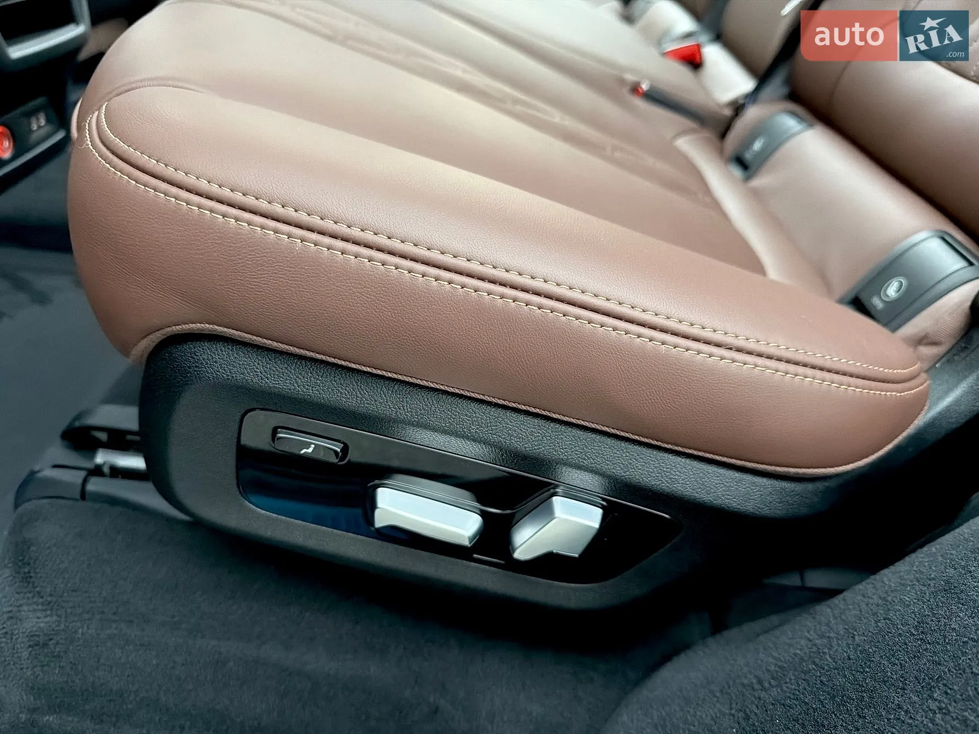 2023 BMW X7 - мініатюра 59