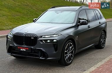 Внедорожник / Кроссовер BMW X7 2023 в Киеве