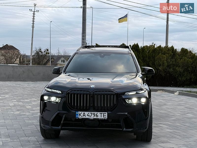 Внедорожник / Кроссовер BMW X7 2019 в Киеве