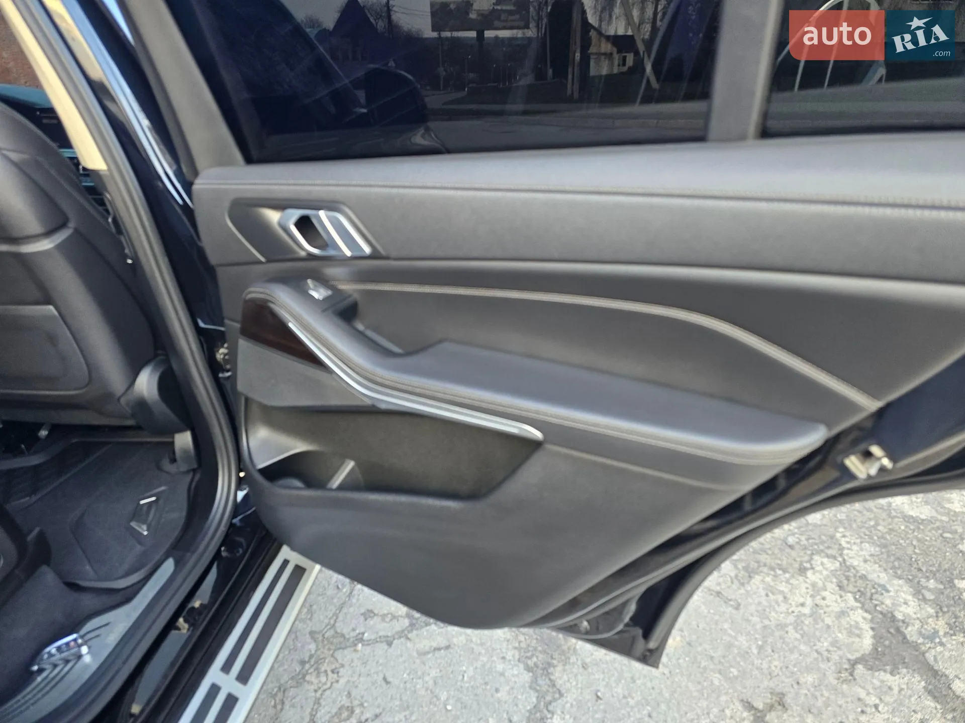 2019 BMW X7 - мініатюра 24