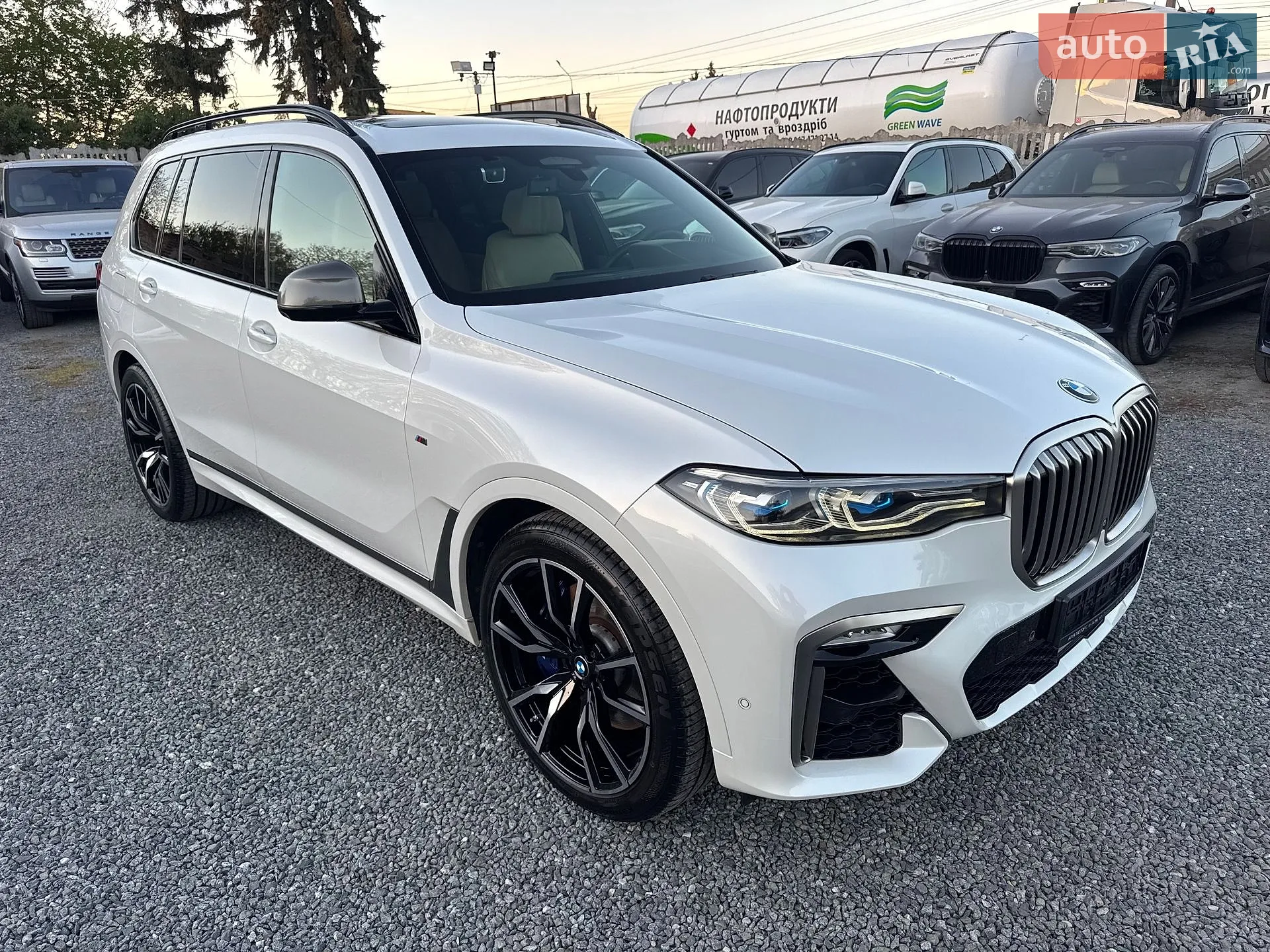 2019 BMW X7 - мініатюра 18