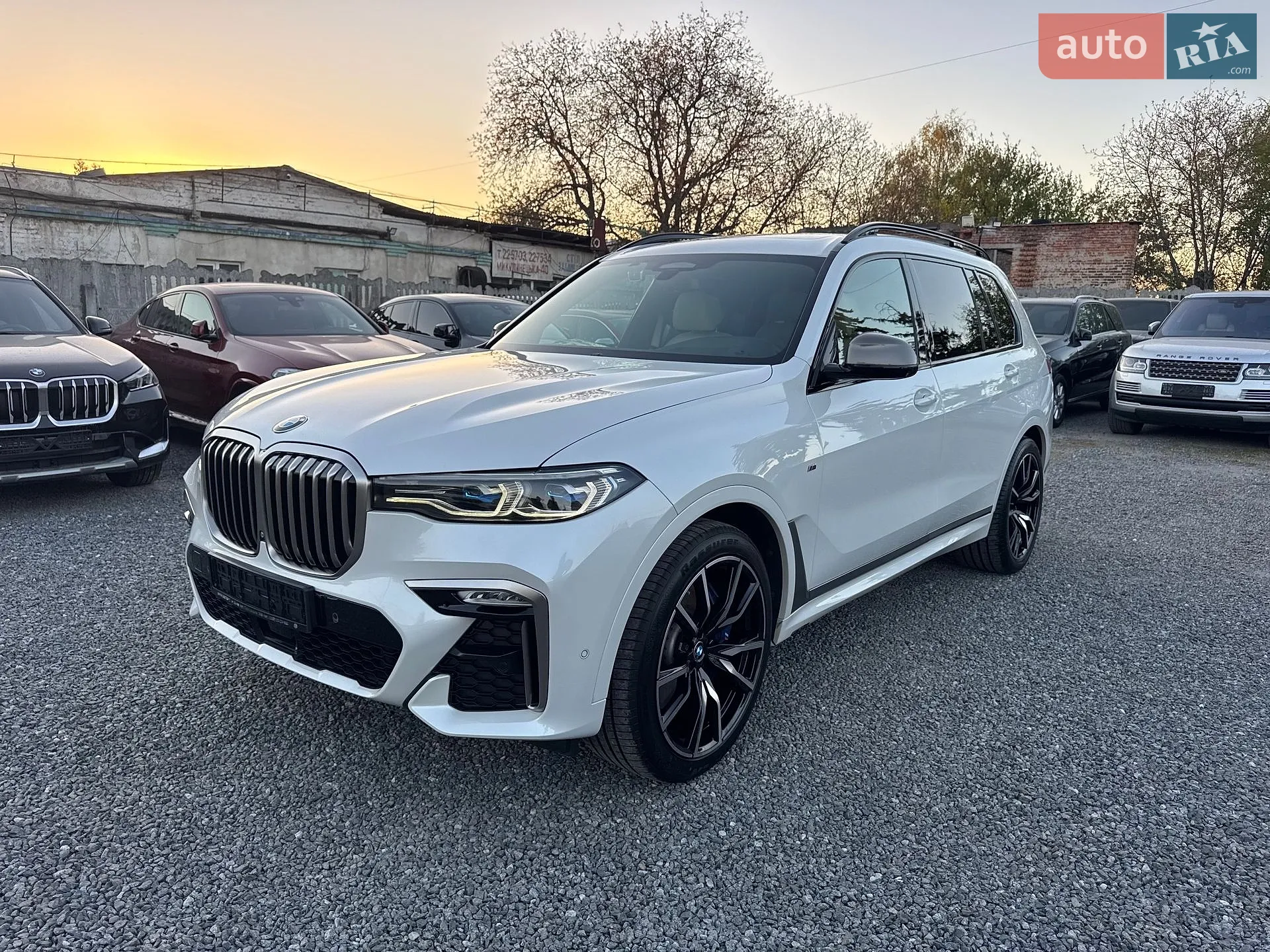 2019 BMW X7 - мініатюра 45