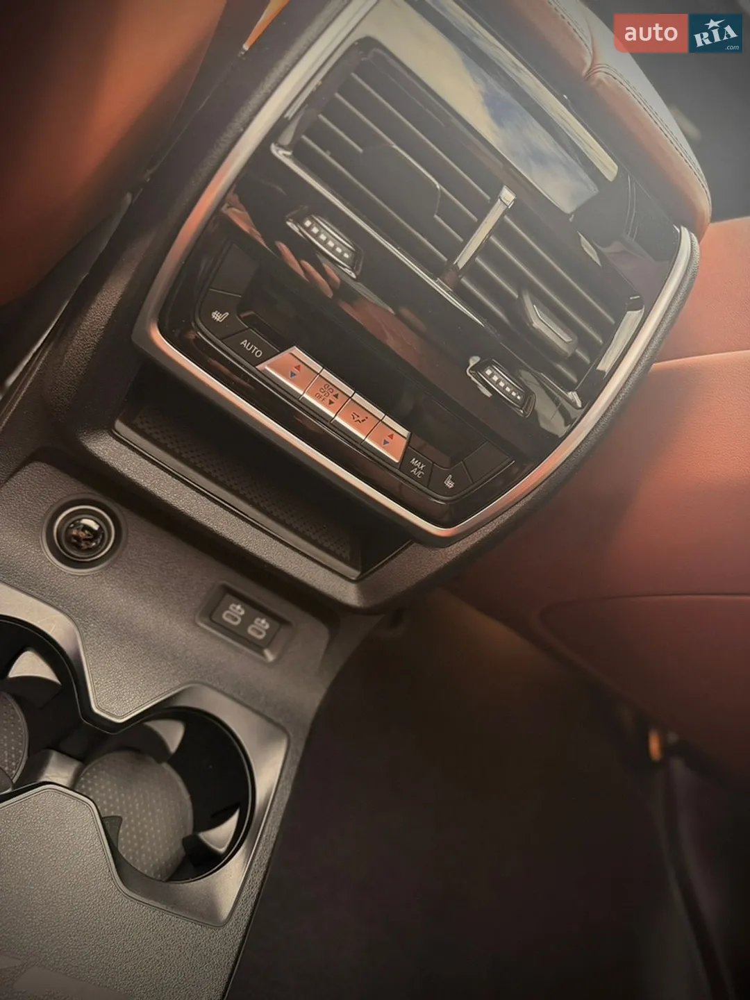 2022 BMW X7 - мініатюра 35