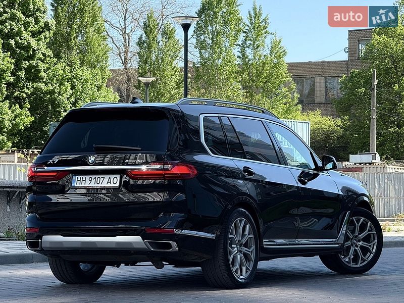 Внедорожник / Кроссовер BMW X7 2021 в Одессе