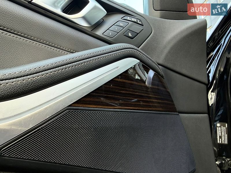 Внедорожник / Кроссовер BMW X7 2021 в Одессе