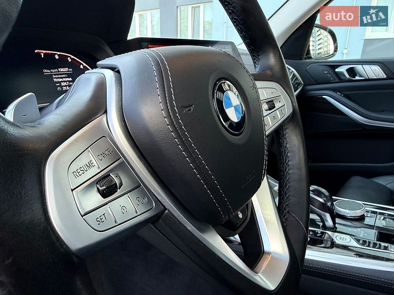 Внедорожник / Кроссовер BMW X7 2021 в Одессе