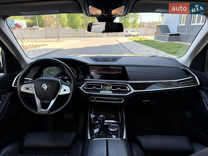 Внедорожник / Кроссовер BMW X7 2021 в Одессе
