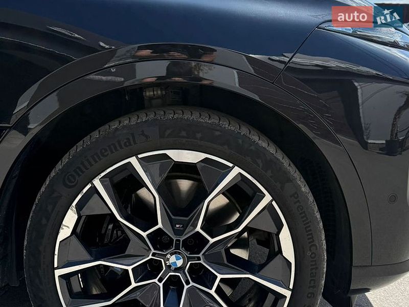 Внедорожник / Кроссовер BMW X7 2024 в Запорожье